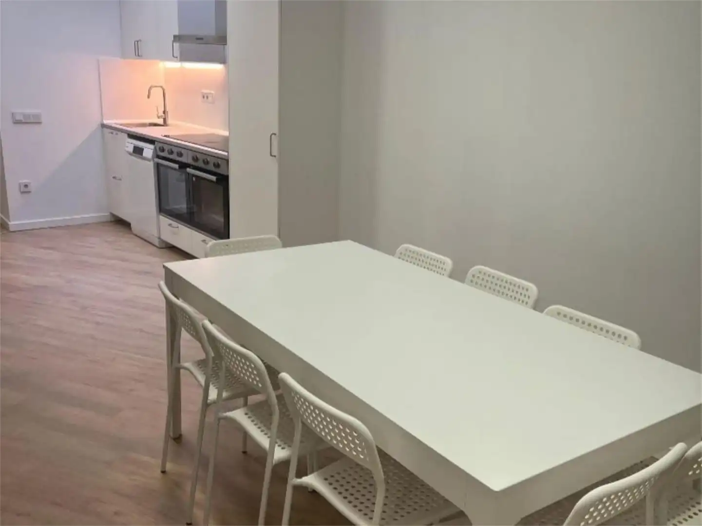 Zimmer in Carrer de Girona, 50, Barri Mion - Puigberenguer Küche von Wohnung zur untervermieten in Manresa mit Klimaanlage, Heizung und Parkett
