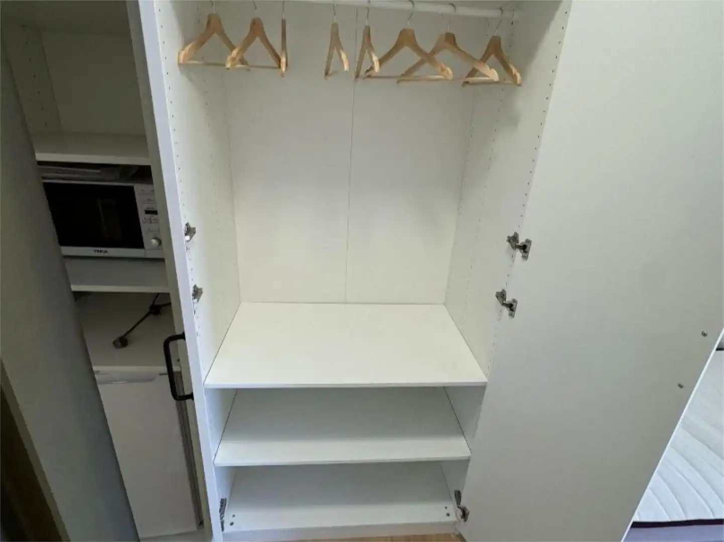 Zimmer in Carrer de Girona, 50, Barri Mion - Puigberenguer Schlafzimmer von Wohnung zur untervermieten in Manresa mit Klimaanlage, Heizung und Parkett