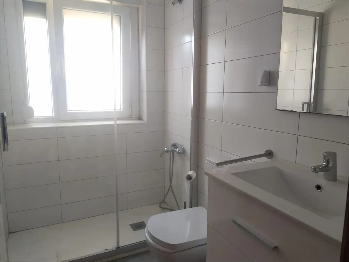 Piso en venta en Otalora Kalea, 2, Aretxabaleta Baño de Piso en venta en Aretxabaleta con Calefacción, Parquet y Amueblado