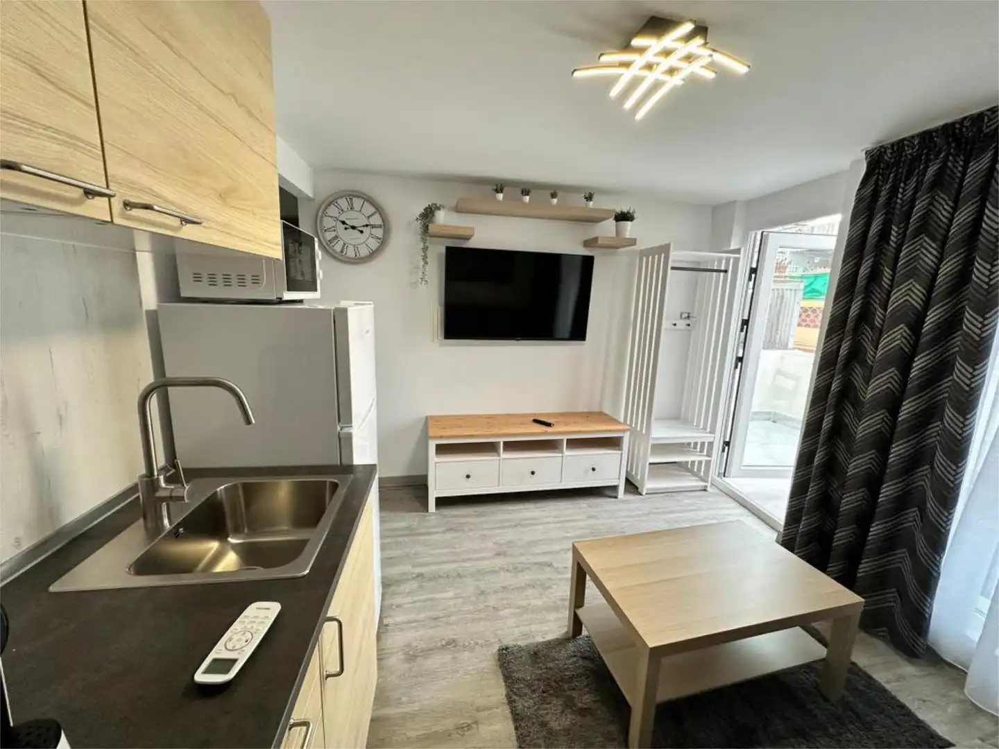 Einfamilien-Reihenhaus zum Verkauf in Carrer de Sant Daniel, 3, Centre Küche von Einfamilien-Reihenhaus zum Verkauf in Blanes mit Klimaanlage und Terrasse