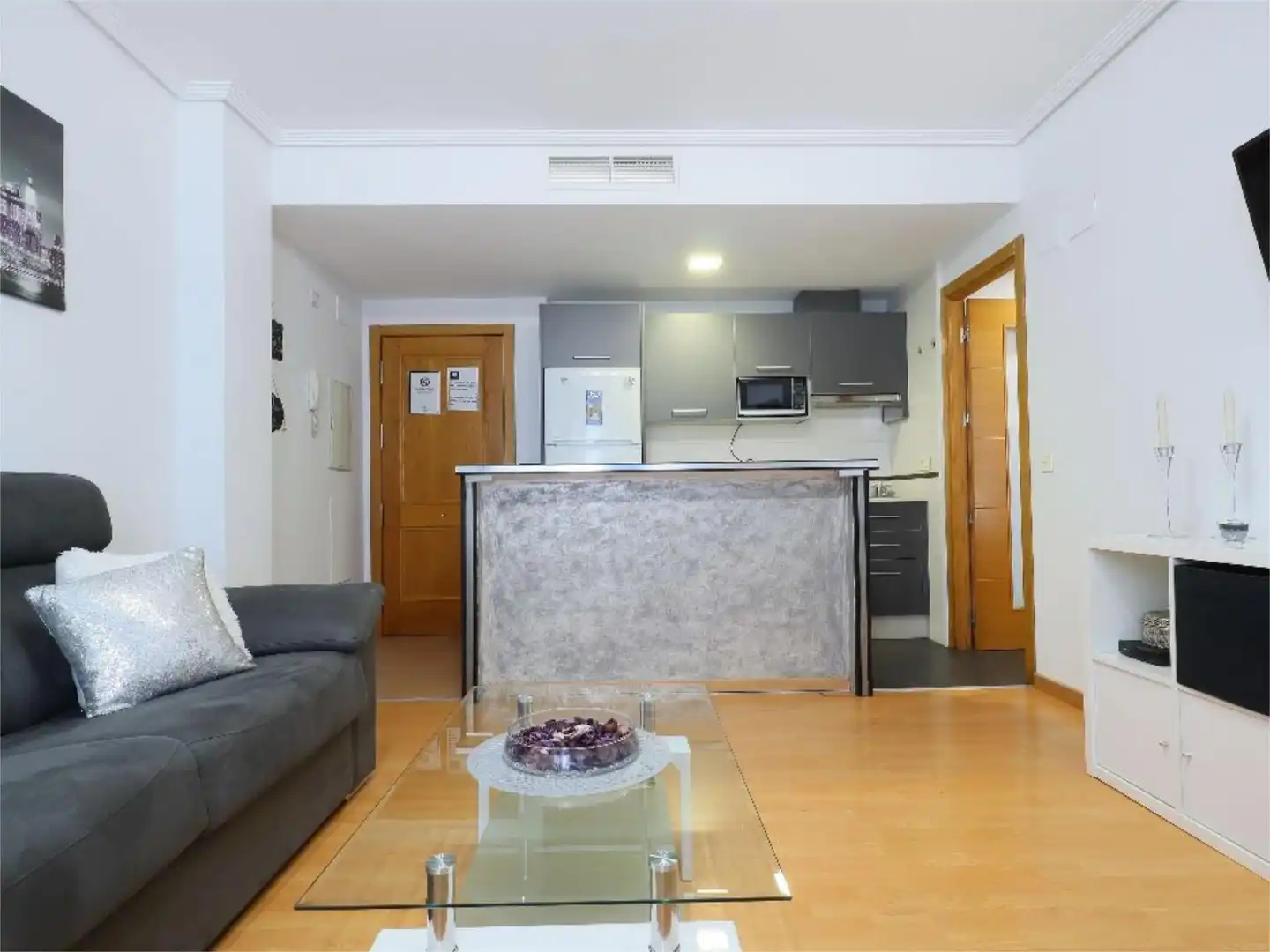 Flat for sale in Calle Segunda de Miraflores, 13, Campo de la Verdad - Miraflores Kitchen of Flat for sale in Córdoba Capital with Air Conditioner