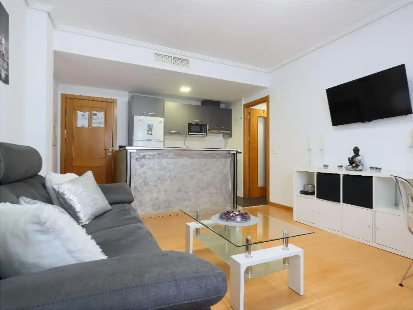 Flat for sale in Calle Segunda de Miraflores, 13, Campo de la Verdad - Miraflores Living room of Flat for sale in Córdoba Capital with Air Conditioner