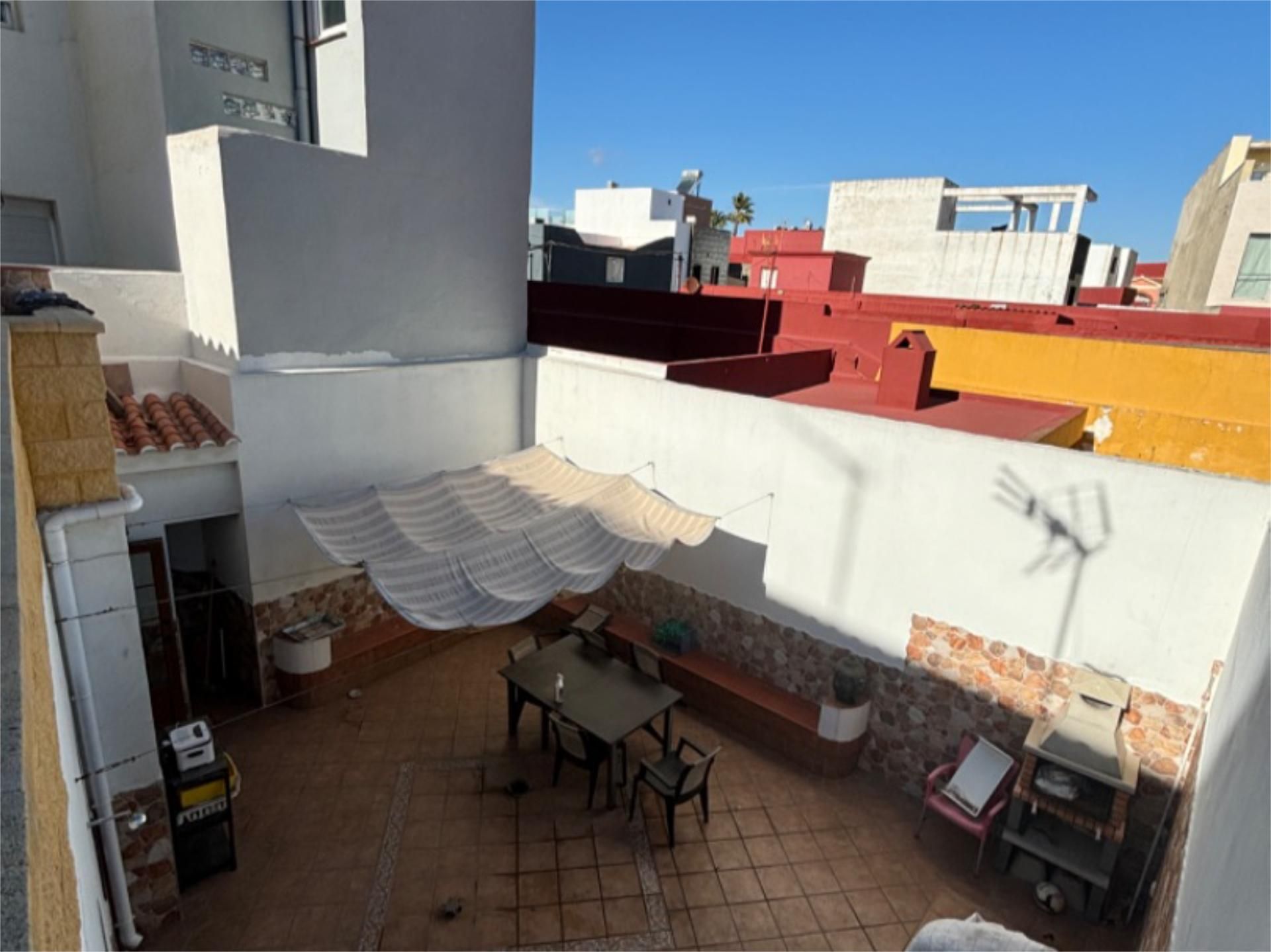 Terrassa de Casa o xalet en venda en La Línea de la Concepción amb Terrassa i Balcó
