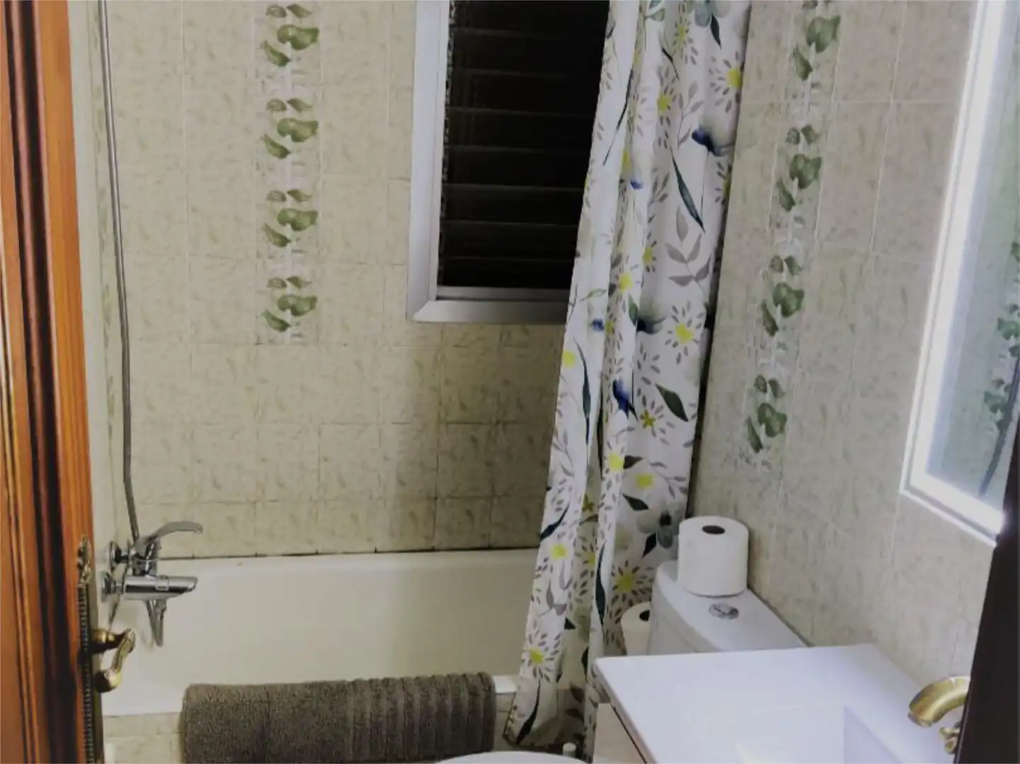 Piso en venta en Calle de la Paz, 28, Paseo Sagasta Piso en venta en Calle de la Paz, 28, Paseo Sagasta