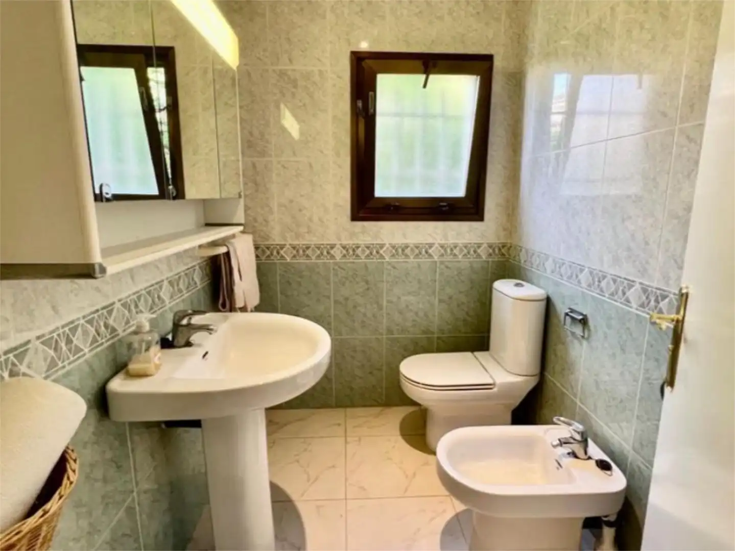 Pis en venda a Avinguda Volendam, 60, Torre Vella - Torre Gran - Les Dunes Bany de Pis en venda en L'Estartit amb Aire condicionat, Calefacció i Jardí privat