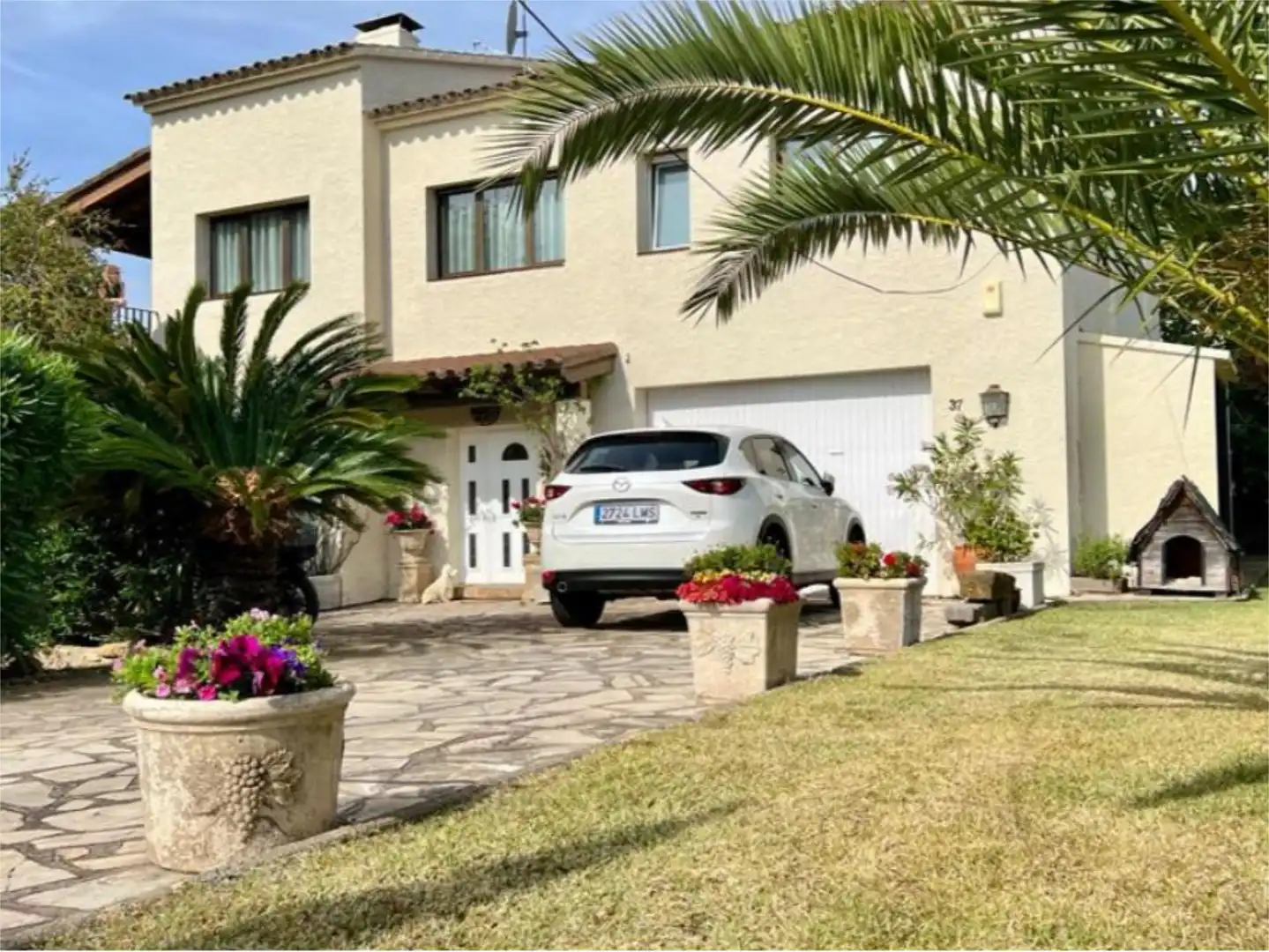 Pis en venda a Avinguda Volendam, 60, Torre Vella - Torre Gran - Les Dunes Vista exterior de Pis en venda en L'Estartit amb Aire condicionat, Calefacció i Jardí privat