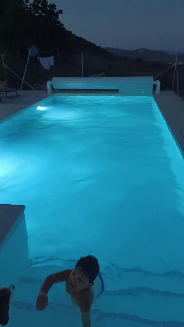 Schwimmbecken von Country house zur Miete in Pozo Alcón mit Heizung, Privatgarten und Terrasse