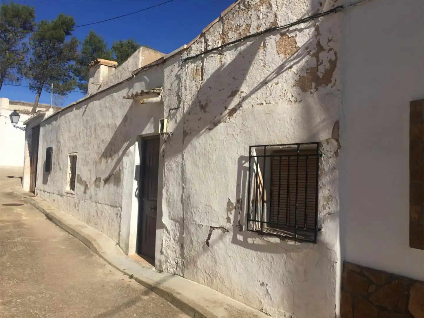 Ground floor for sale in Calle Puerta Sol, 1, Castillo de Garcimuñoz Exterior view of Ground floor for sale in Castillo de Garcimuñoz