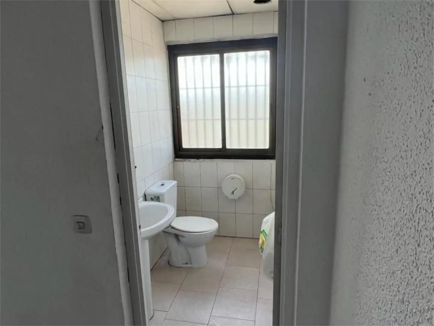 Nave industrial en venta en Carretera San Martín de la Vega, 5, Puerta Pinto - Valparaíso Baño de Nave industrial en venta en Pinto