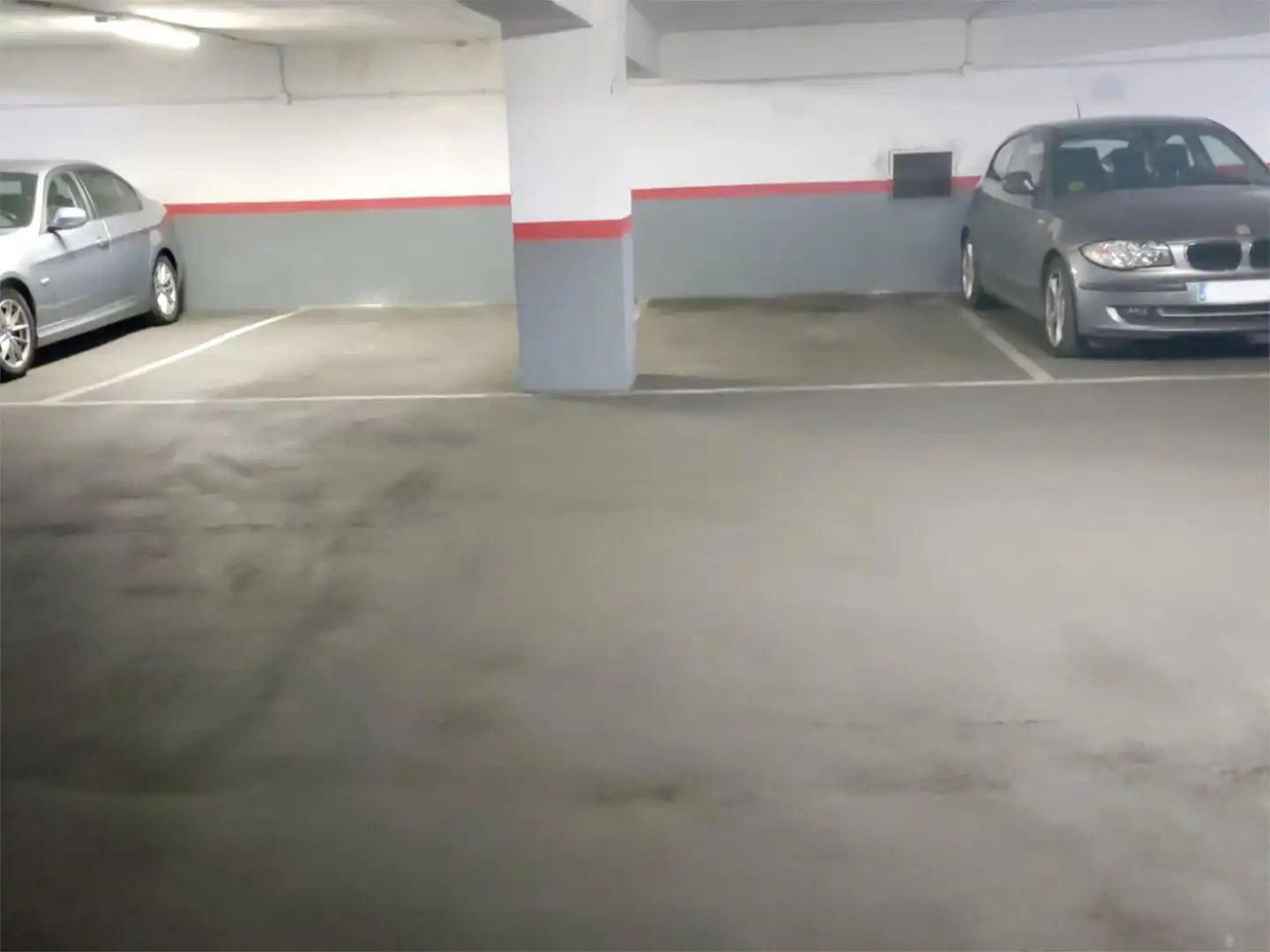 Garage for rent in Calle de Víctor Andrés Belaunde, 36, Hispanoamérica - Bernabéu