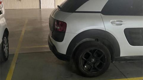 Photo 2 of Garage for sale in Calle Jaén, 28, Bajadilla - Fuente Nueva, Cádiz