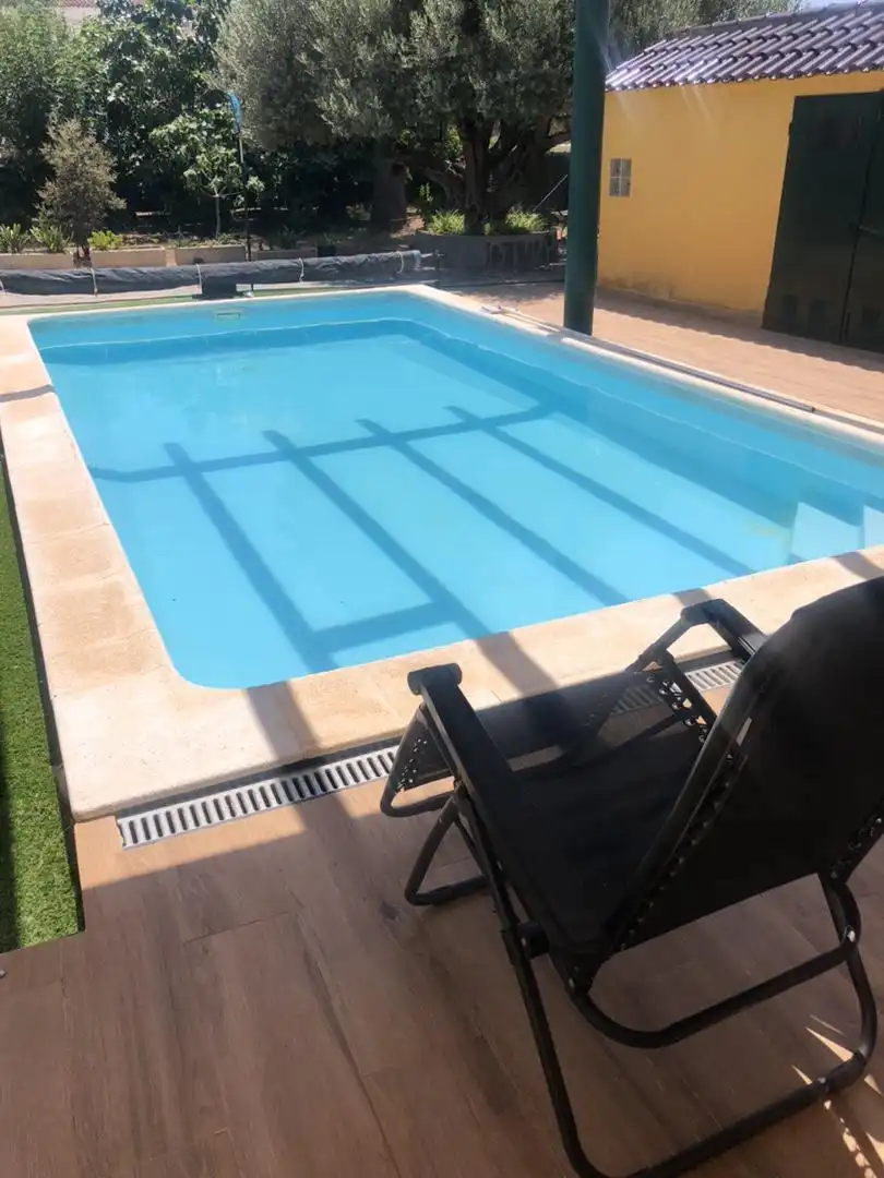 Piscina de Casa o xalet de lloguer en Castellón de la Plana / Castelló de la Plana amb Calefacció, Jardí privat i Terrassa