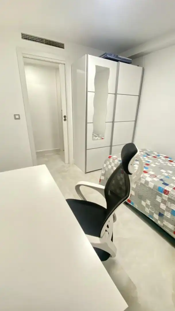 Habitación en Calle Manuel Altolaguirre, 18, Girón - Las Delicias Habitación de Piso para compartir en Málaga