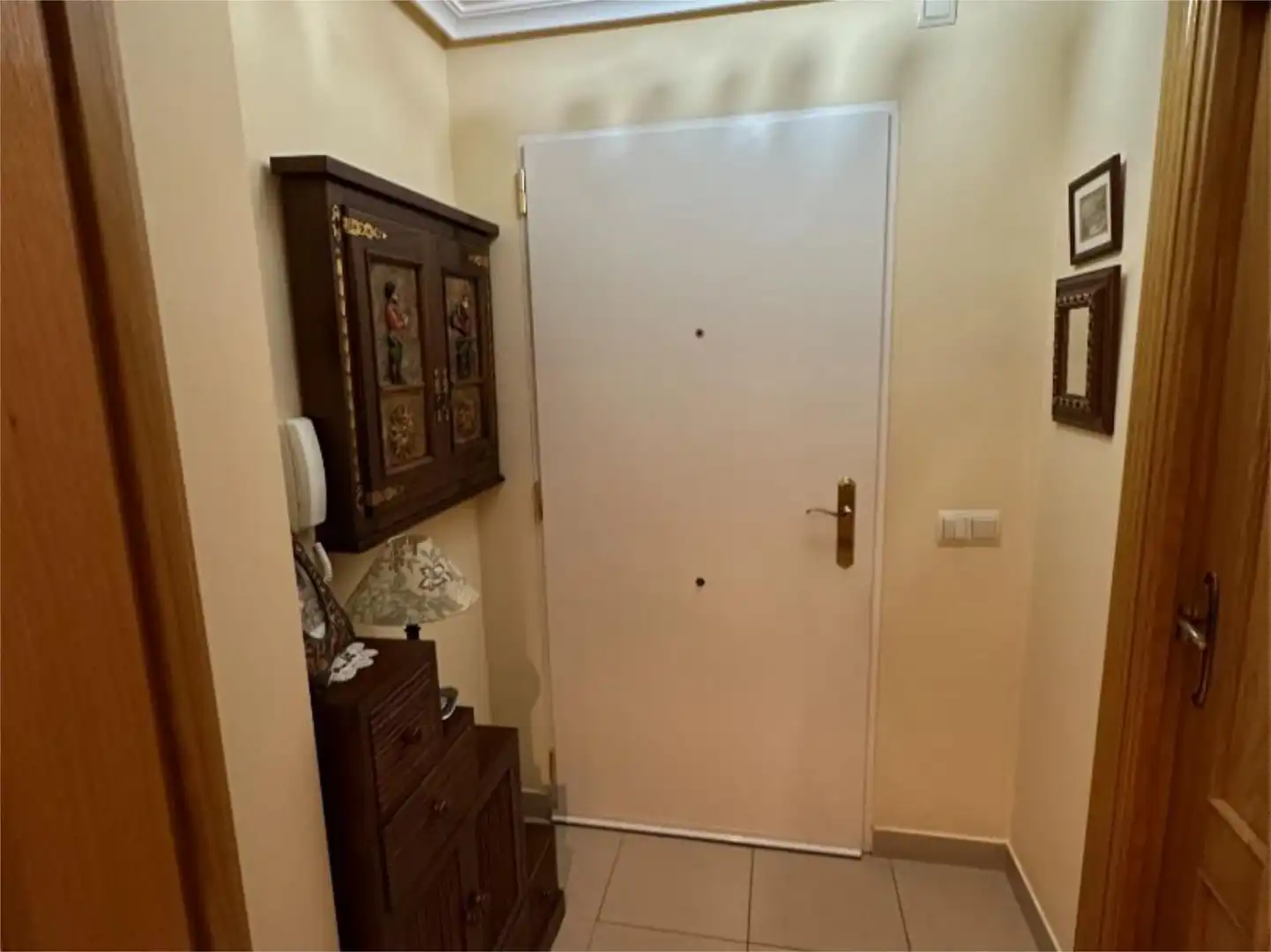 Casa adosada en venta en Calle Hortensia, 10, San Gonzalo Casa adosada en venta en Linares con Aire acondicionado, Terraza y Balcón