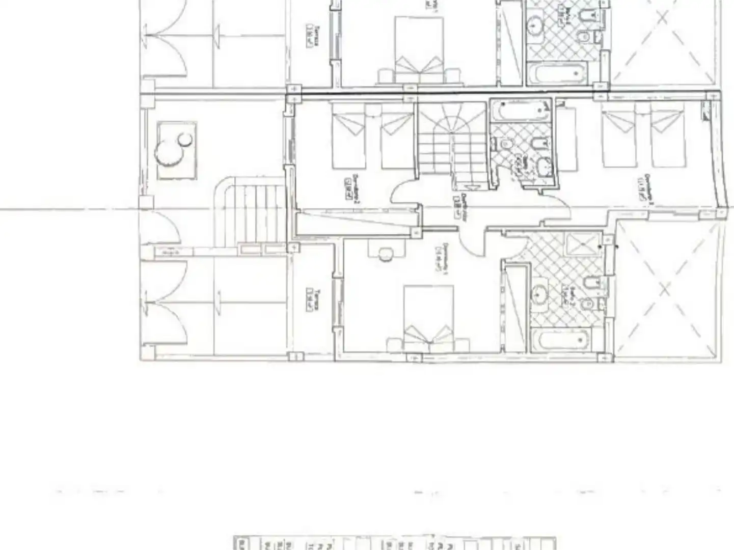 Casa adosada en venta en Calle Hortensia, 10, San Gonzalo Casa adosada en venta en Linares con Aire acondicionado, Terraza y Balcón