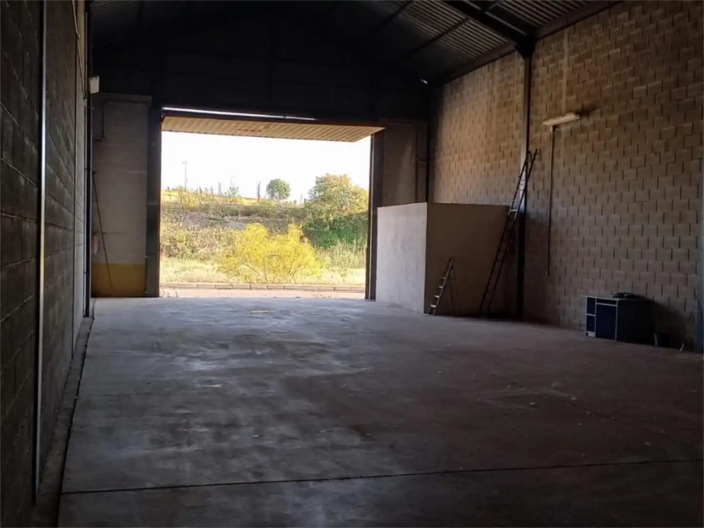 Nave industrial de alquiler en Calle Calderón, 16, Linarejos Nave industrial de alquiler en Linares