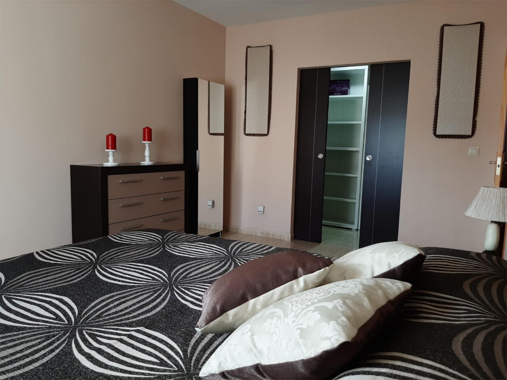 Bedroom of Flat for sale in Ugíjar  with Air Conditioner and Balcony