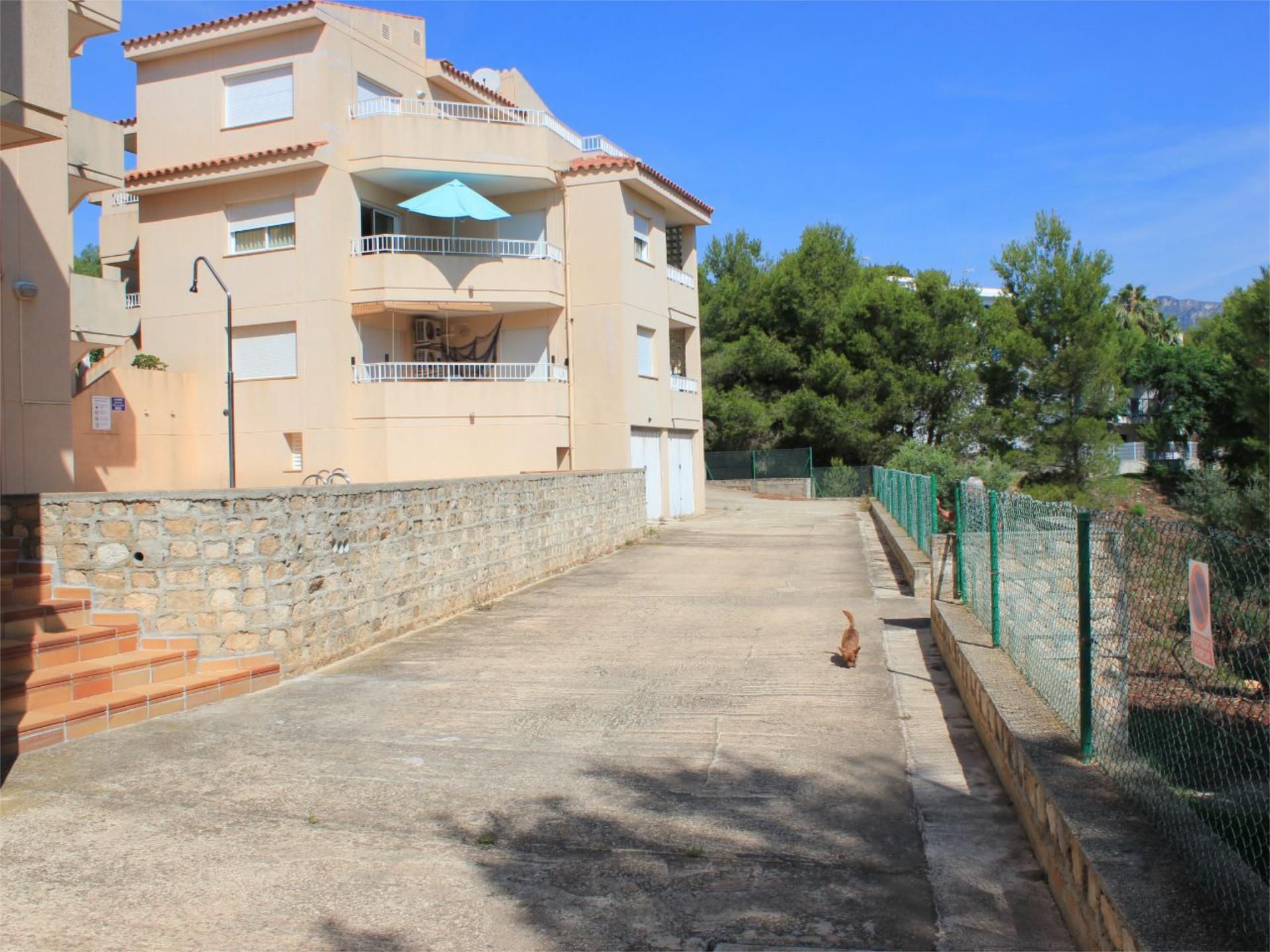 Vista exterior de Pis en venda en L'Ametlla de Mar  amb Terrassa i Piscina