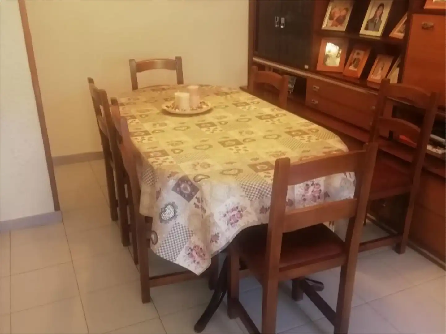 Casa adosada en venda a Carrer D'alexandre Gali, 28, Camprodon Menjador de Casa adosada en venda en Camprodon amb Balcó