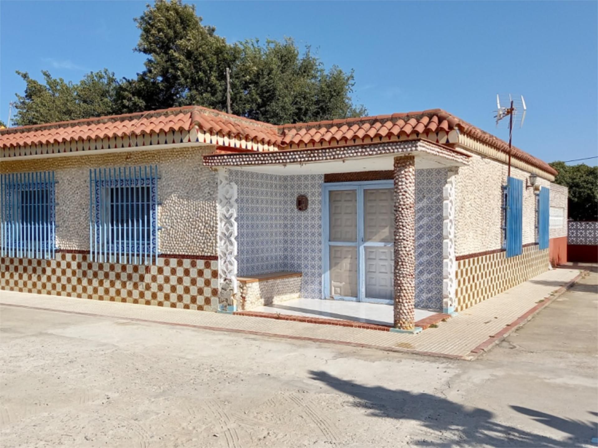 Exterior view of House or chalet for sale in Conil de la Frontera  with Terrace and Swimming Pool