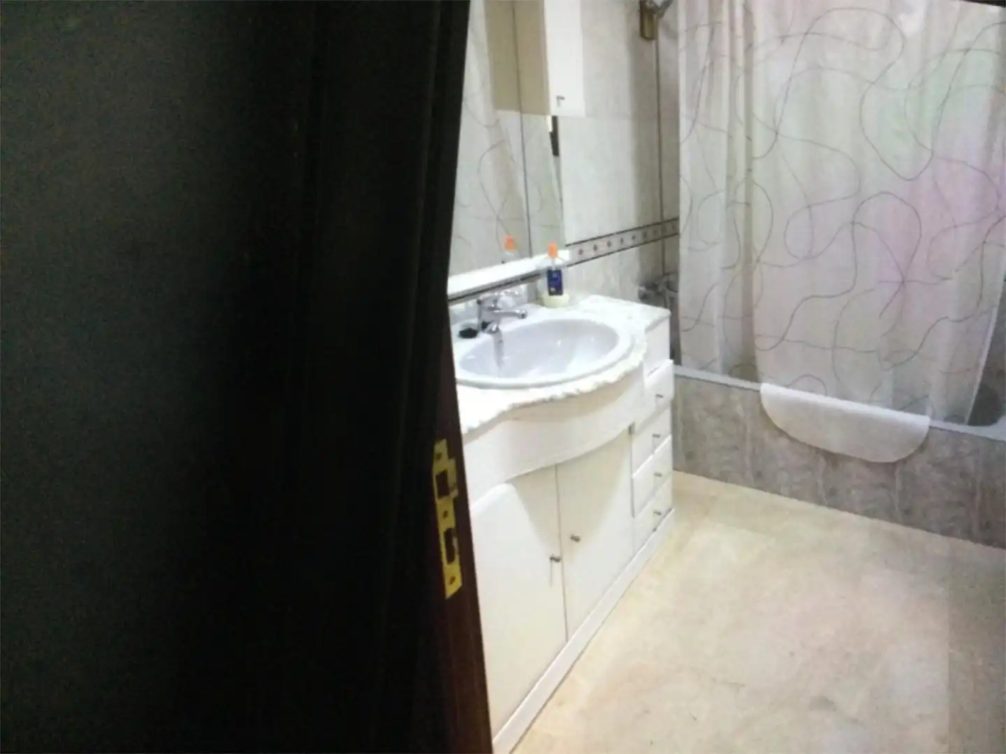 Baño de Piso en venta en Maella con Aire acondicionado, Calefacción y Terraza