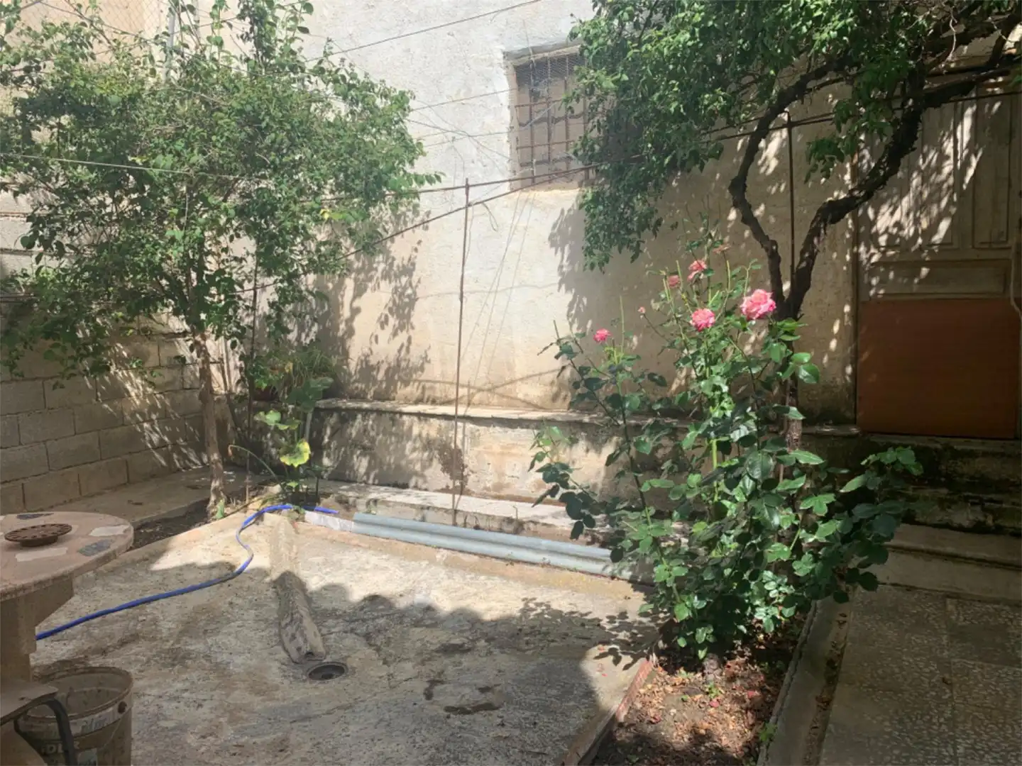 Casa adosada en venta en Calle Rambla, 30, Caniles Jardín de Casa adosada en venta en Caniles con Jardín privado, Terraza y Amueblado
