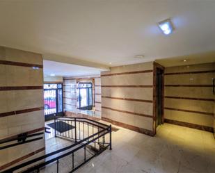 Apartament de lloguer en Oviedo  amb Balcó