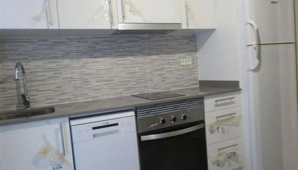 Photo 1 of Flat to share in Plaça de la Vila, 1, Martorell, Barcelona