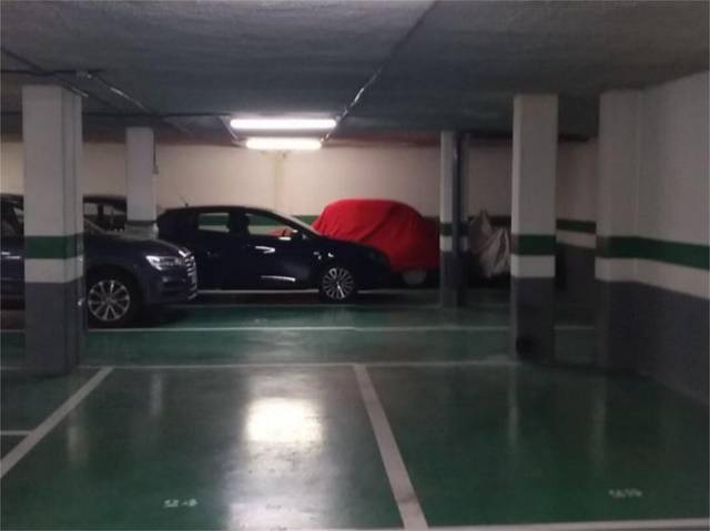 Garaje en Alquiler en Calle del Camino de los Vinateros, 42 en Media Legua