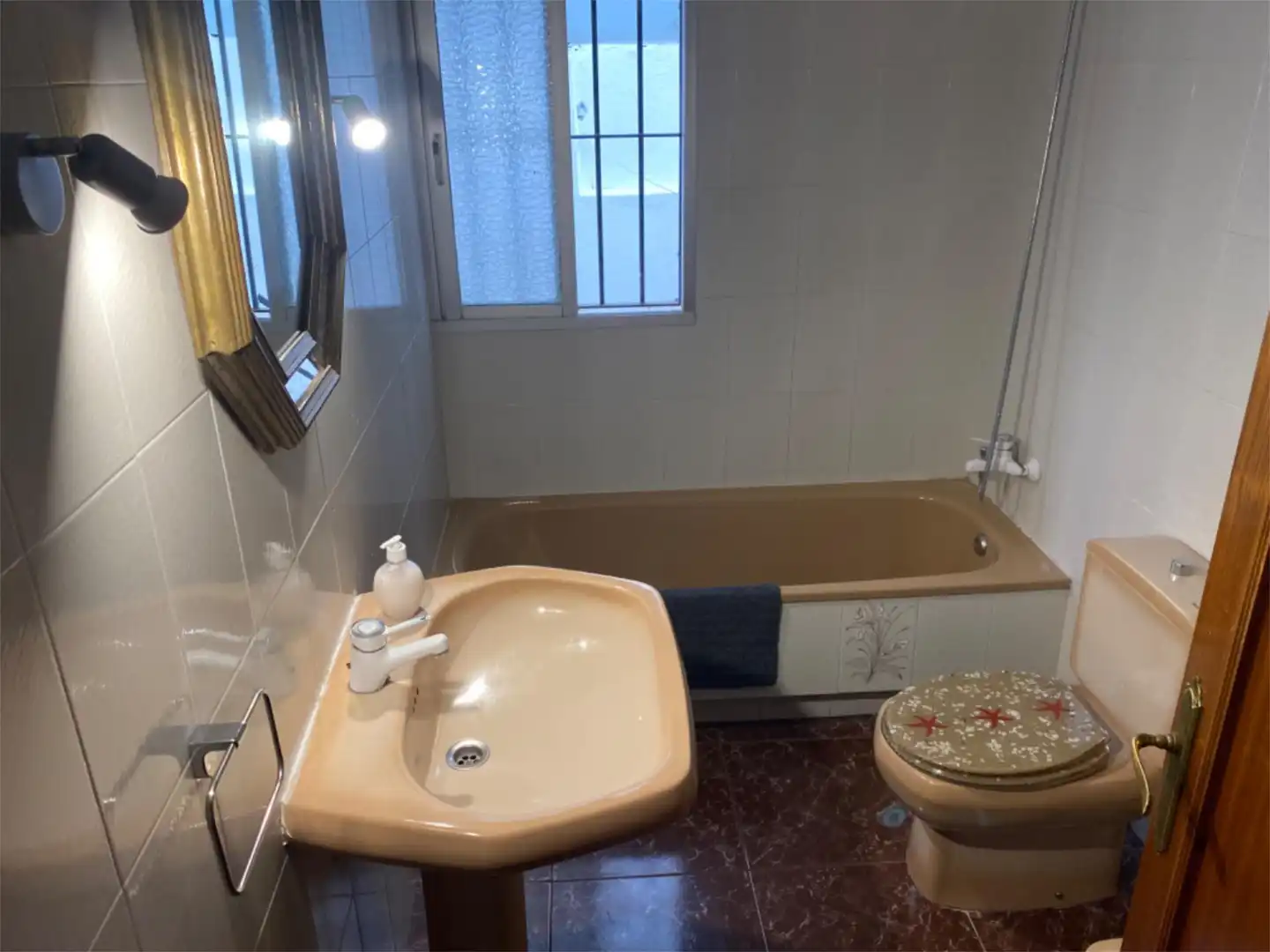Piso en venta en Calle el Gastor, 2, Algodonales Baño de Piso en venta en Algodonales con Aire acondicionado, Terraza y Balcón