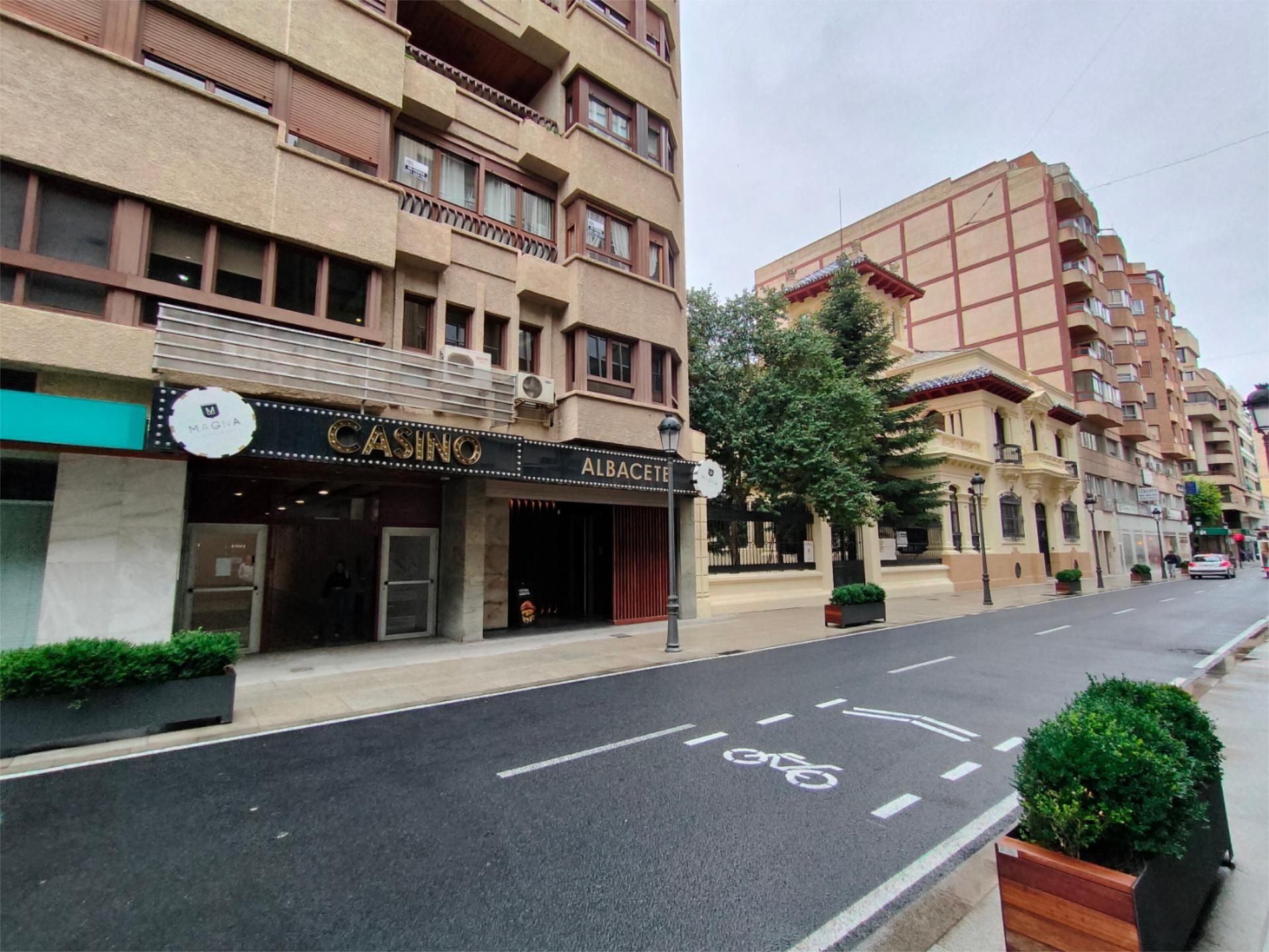 Vista exterior de Local de lloguer en  Albacete Capital