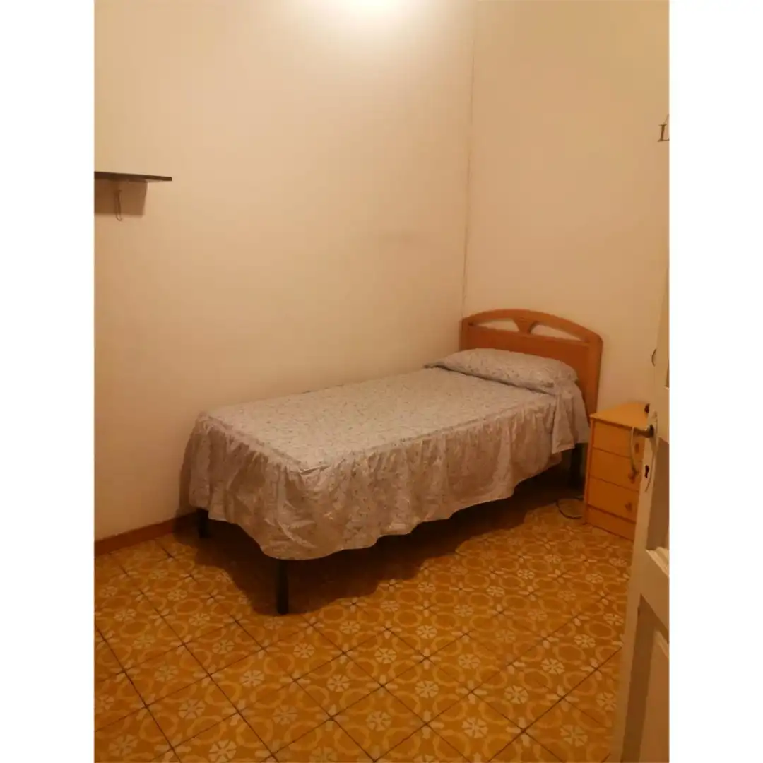 Bedroom of Flat for share in Barcelona  with Furnished, Oven and Washing machine