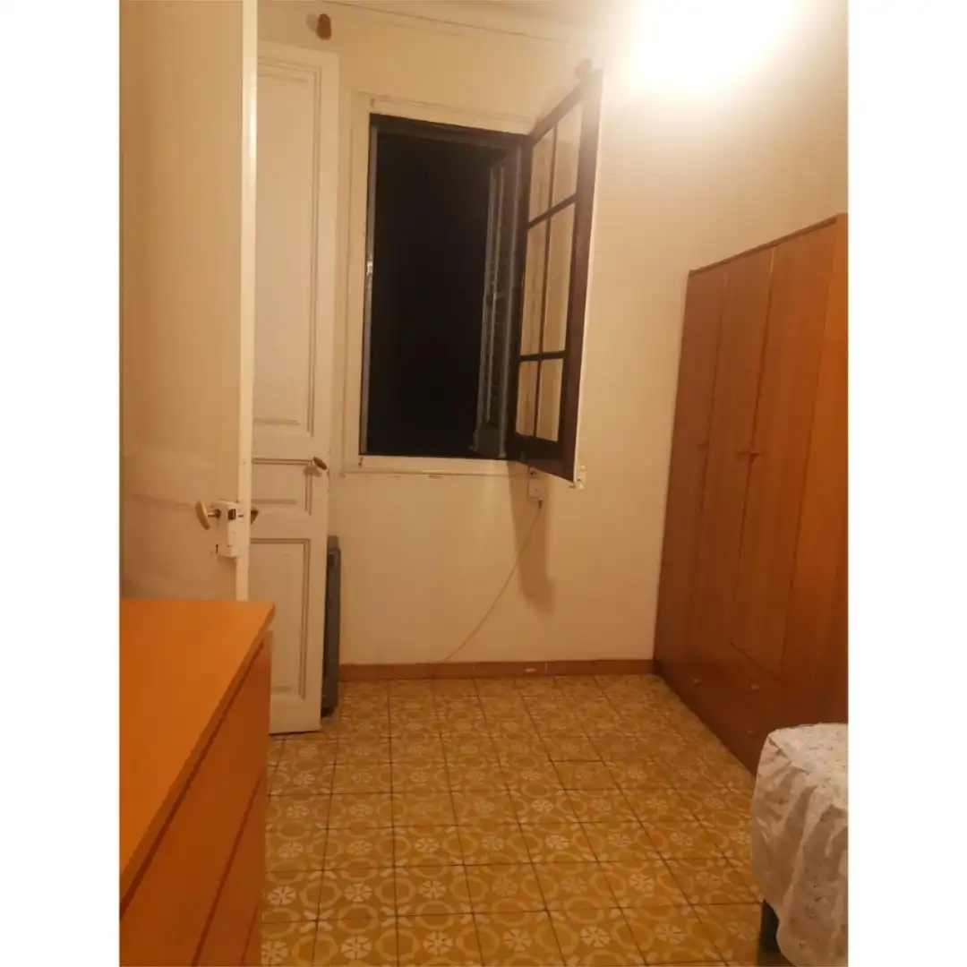Bedroom of Flat for share in Barcelona  with Furnished, Oven and Washing machine