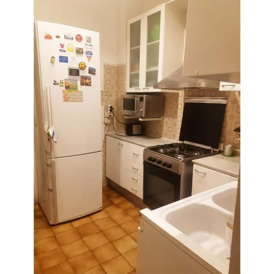 Kitchen of Flat for share in Barcelona  with Furnished, Oven and Washing machine