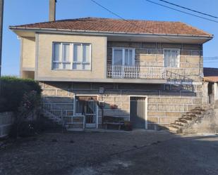 Vista exterior de Casa o xalet en venda en Xinzo de Limia amb Balcó