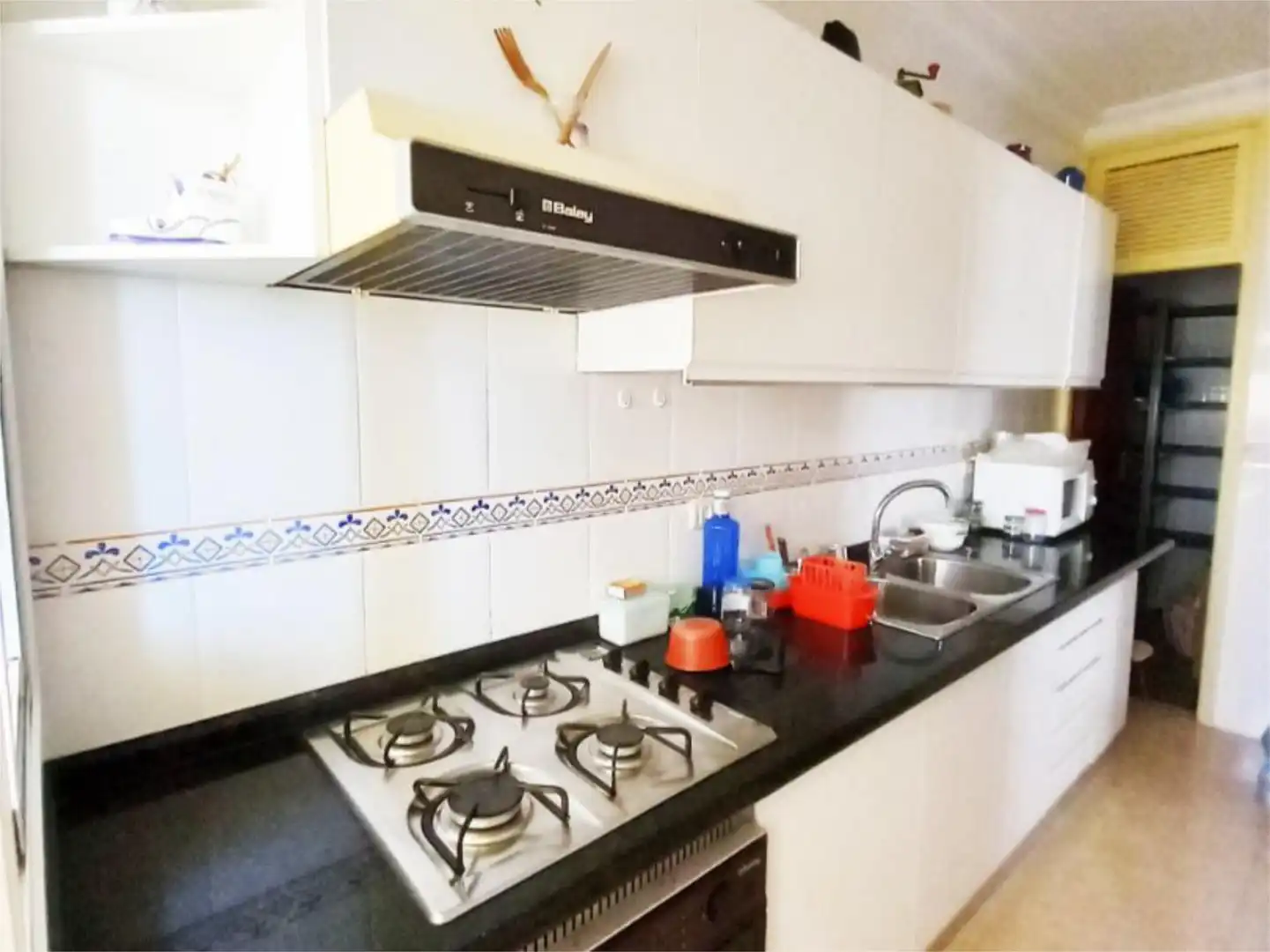 Piso en venta en Calle de Ruiz de Padrón, 2, San Sebastián de la Gomera Cocina de Piso en venta en San Sebastián de la Gomera con Terraza, Trastero y Amueblado