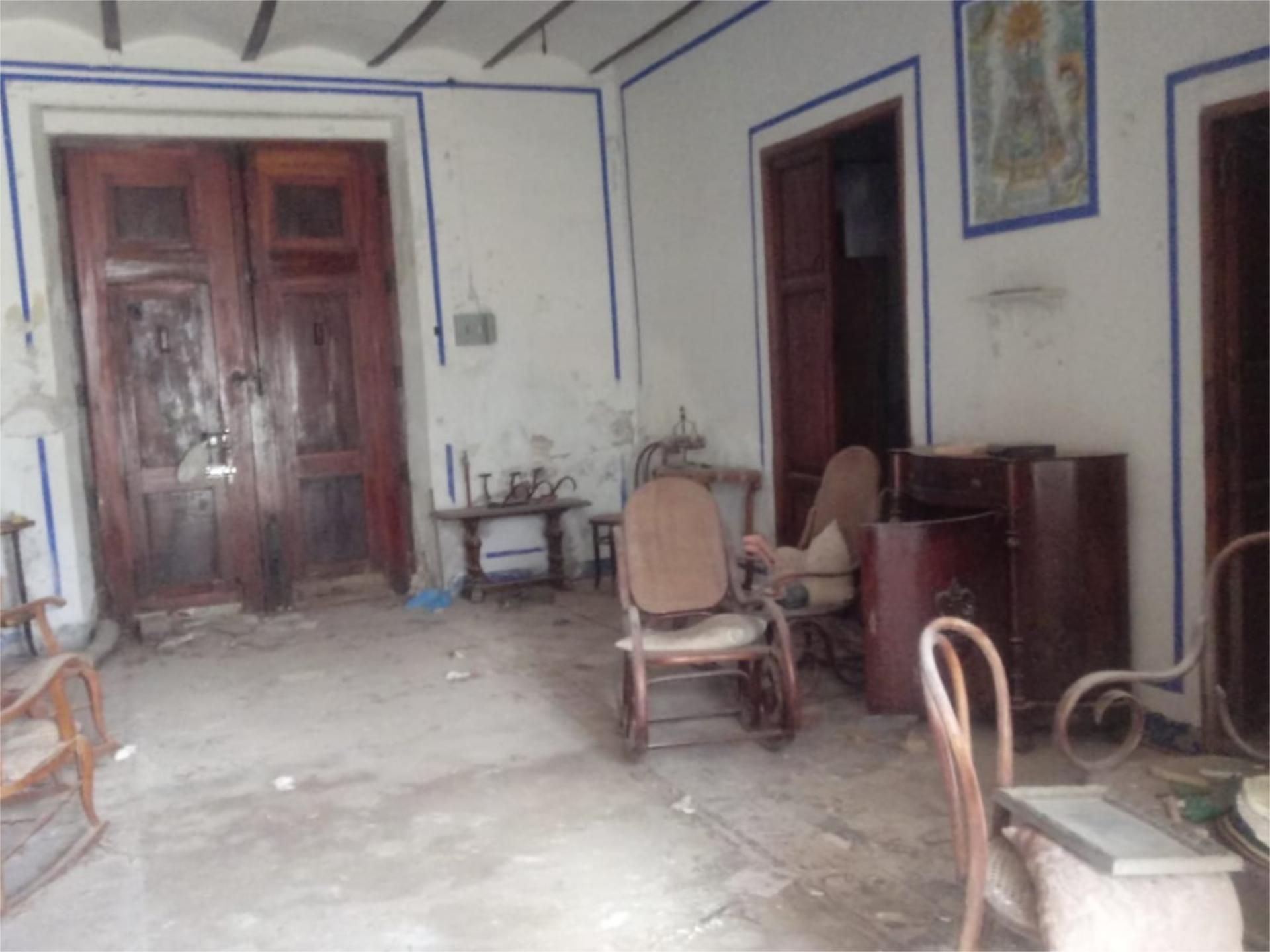 Casa adosada en venda en Macastre