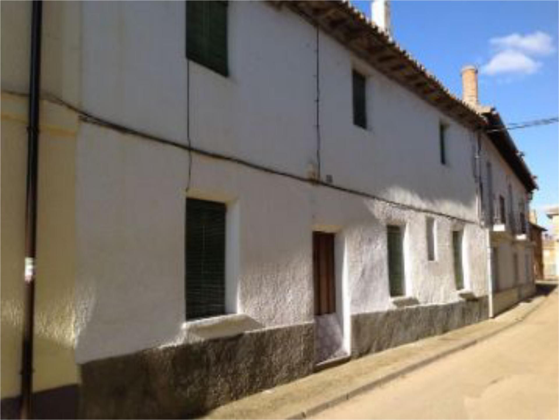 Exterior view of Single-family semi-detached for sale in San Cebrián de Campos