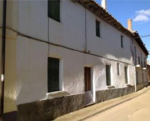 Exterior view of Single-family semi-detached for sale in San Cebrián de Campos