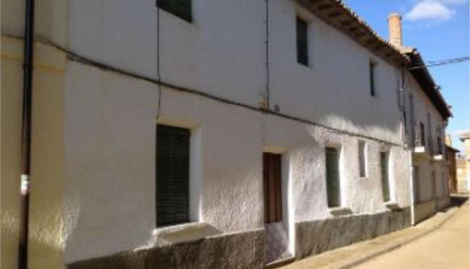 Foto 1 de Casa adosada en venda a Calle Mayor, 6, San Cebrián de Campos, Palencia