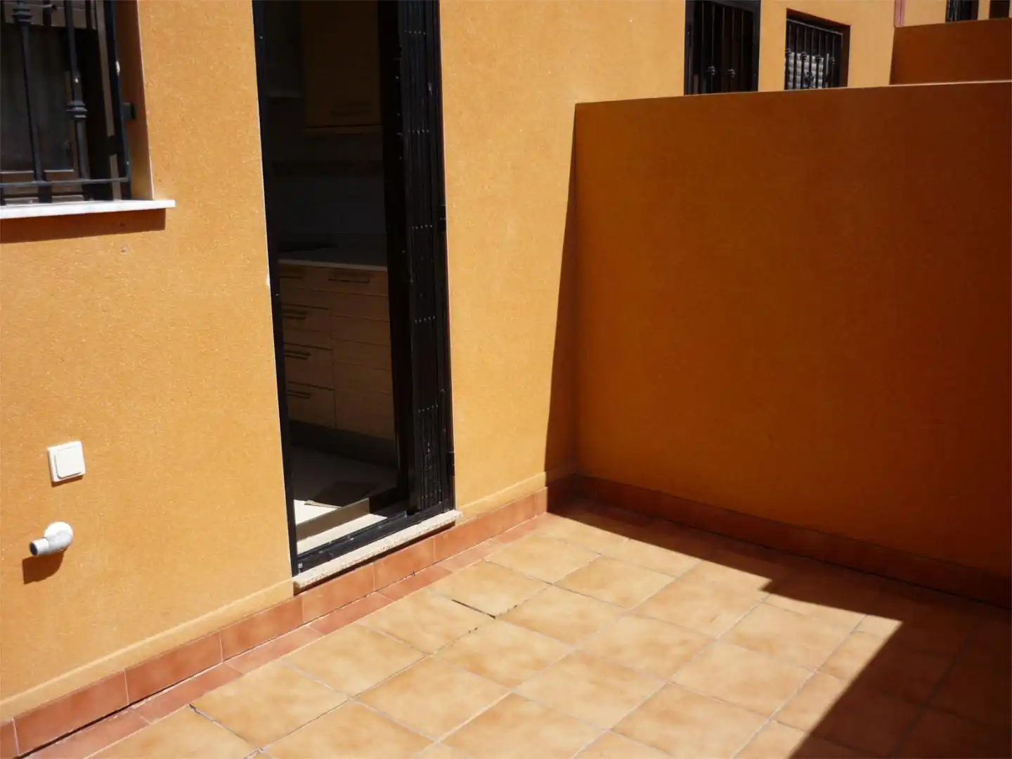 Dúplex en venta en Avenida Asociación Victimas del Terrorismo, 28, Parque Acuático - Sector 25 Jardín de Dúplex en venta en Torrevieja con Terraza, Piscina y Amueblado