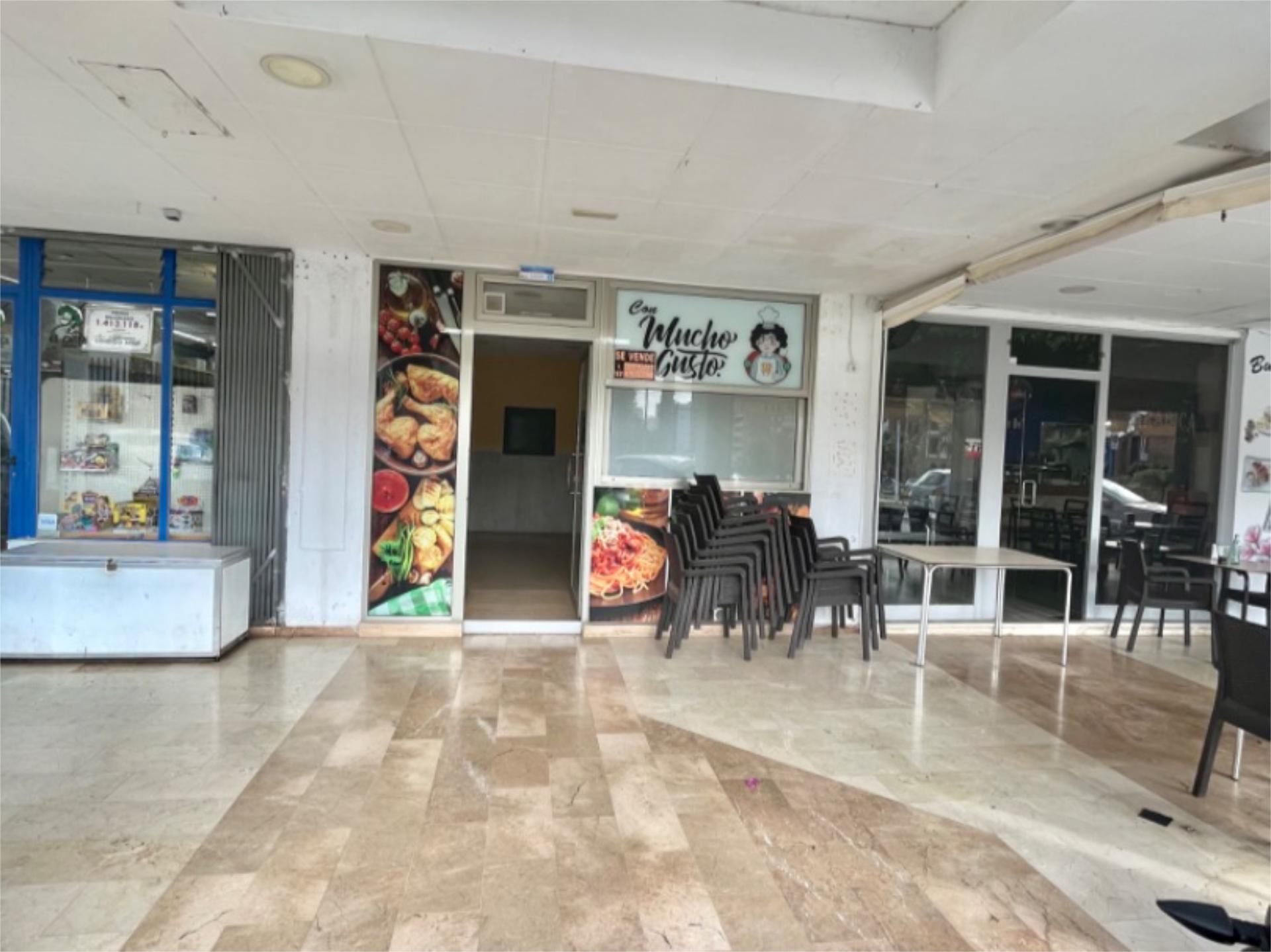 Premises for sale in Alicante / Alacant  with Air Conditioner