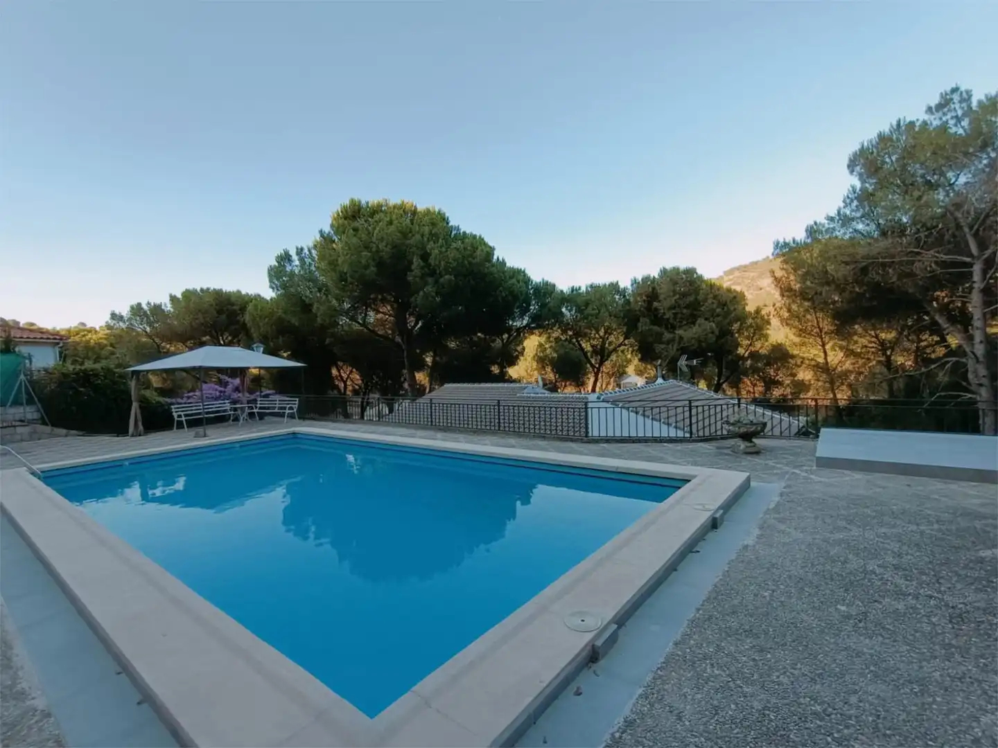 Casa o xalet de lloguer a Avenida del Brezo, Las Jaras Piscina de Casa o xalet de lloguer en Córdoba amb Aire condicionat, Calefacció i Jardí privat