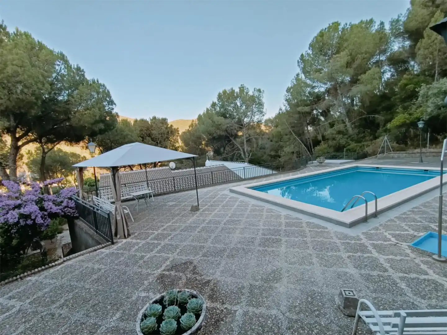 Casa o xalet de lloguer a Avenida del Brezo, Las Jaras Piscina de Casa o xalet de lloguer en Córdoba amb Aire condicionat, Calefacció i Jardí privat
