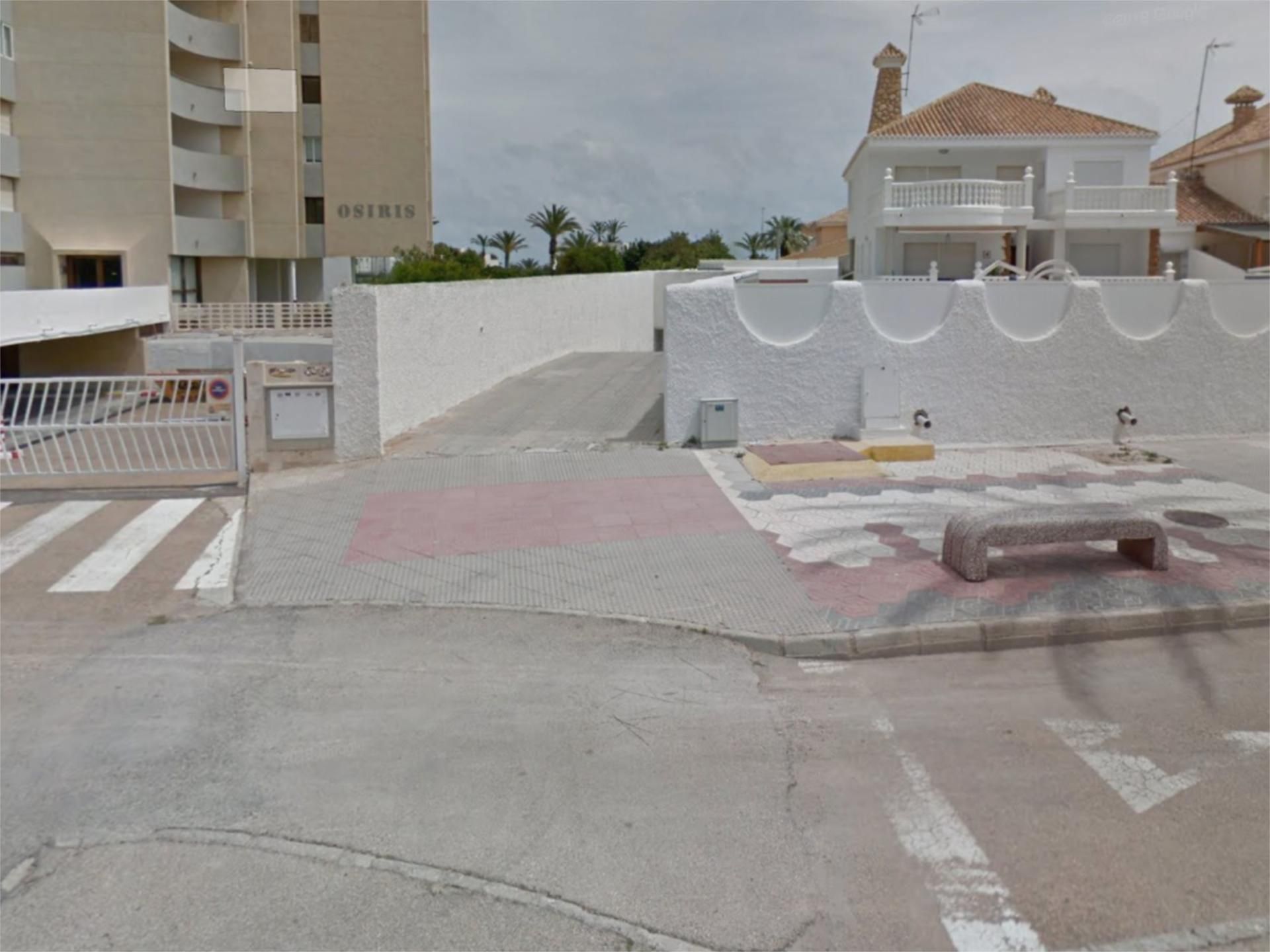 Exterior view of Garage for sale in La Manga del Mar Menor