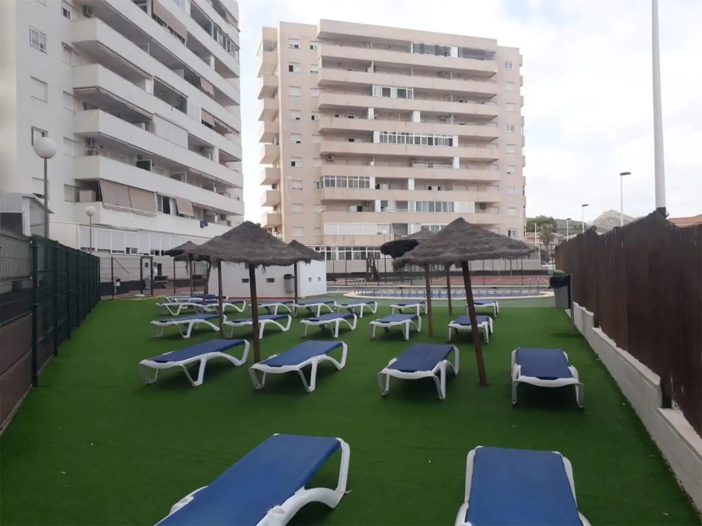 Apartamento en venta en Calle Río Segura, 148, Playa Honda - Playa Paraíso Piscina de Apartamento en venta en Cartagena con Piscina, Amueblado y Parking comunitario