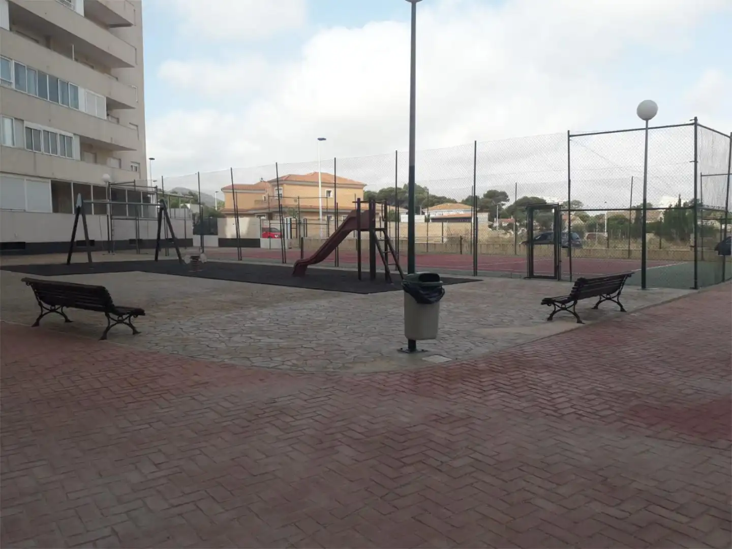 Apartamento en venta en Calle Río Segura, 148, Playa Honda - Playa Paraíso Parking de Apartamento en venta en Cartagena con Piscina, Amueblado y Parking comunitario