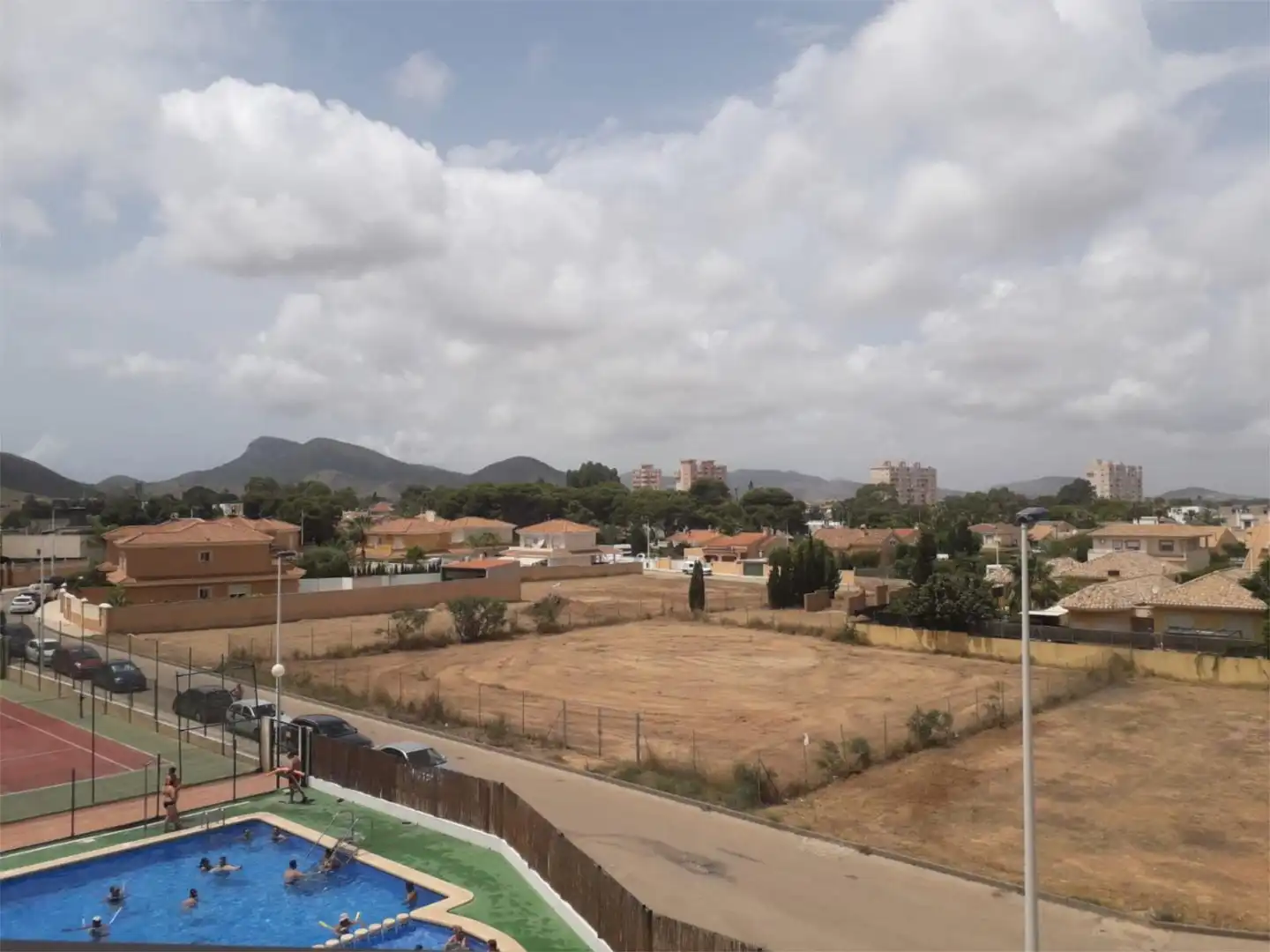 Apartamento en venta en Calle Río Segura, 148, Playa Honda - Playa Paraíso Apartamento en venta en Cartagena con Piscina, Amueblado y Parking comunitario