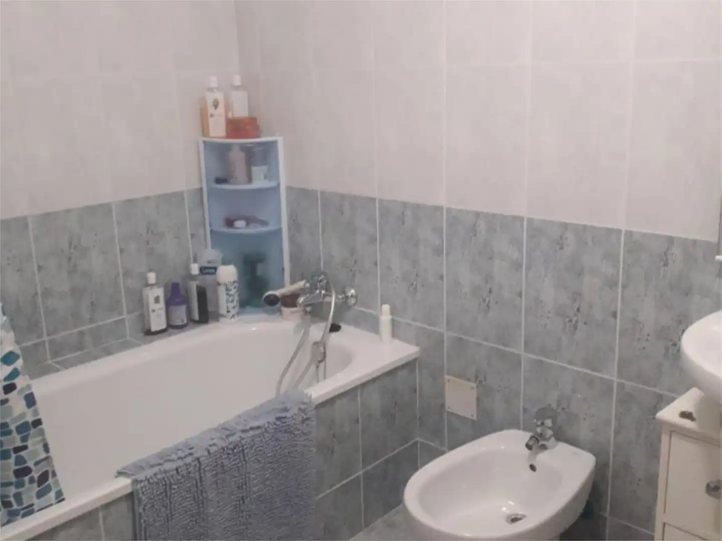 Apartamento en venta en Calle Río Segura, 148, Playa Honda - Playa Paraíso Baño de Apartamento en venta en Cartagena con Piscina, Amueblado y Parking comunitario