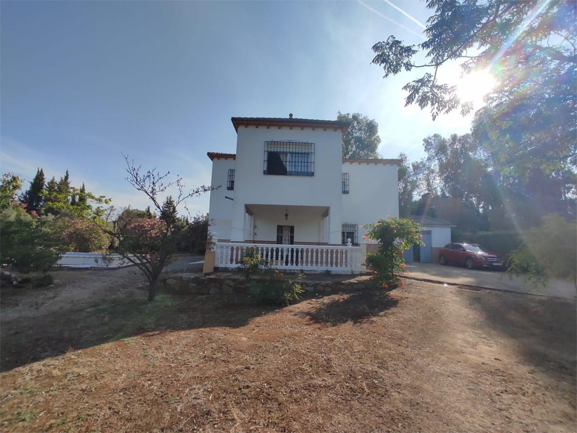 Exterior view of House or chalet for sale in Linares  with Heating, Private garden and Terrace